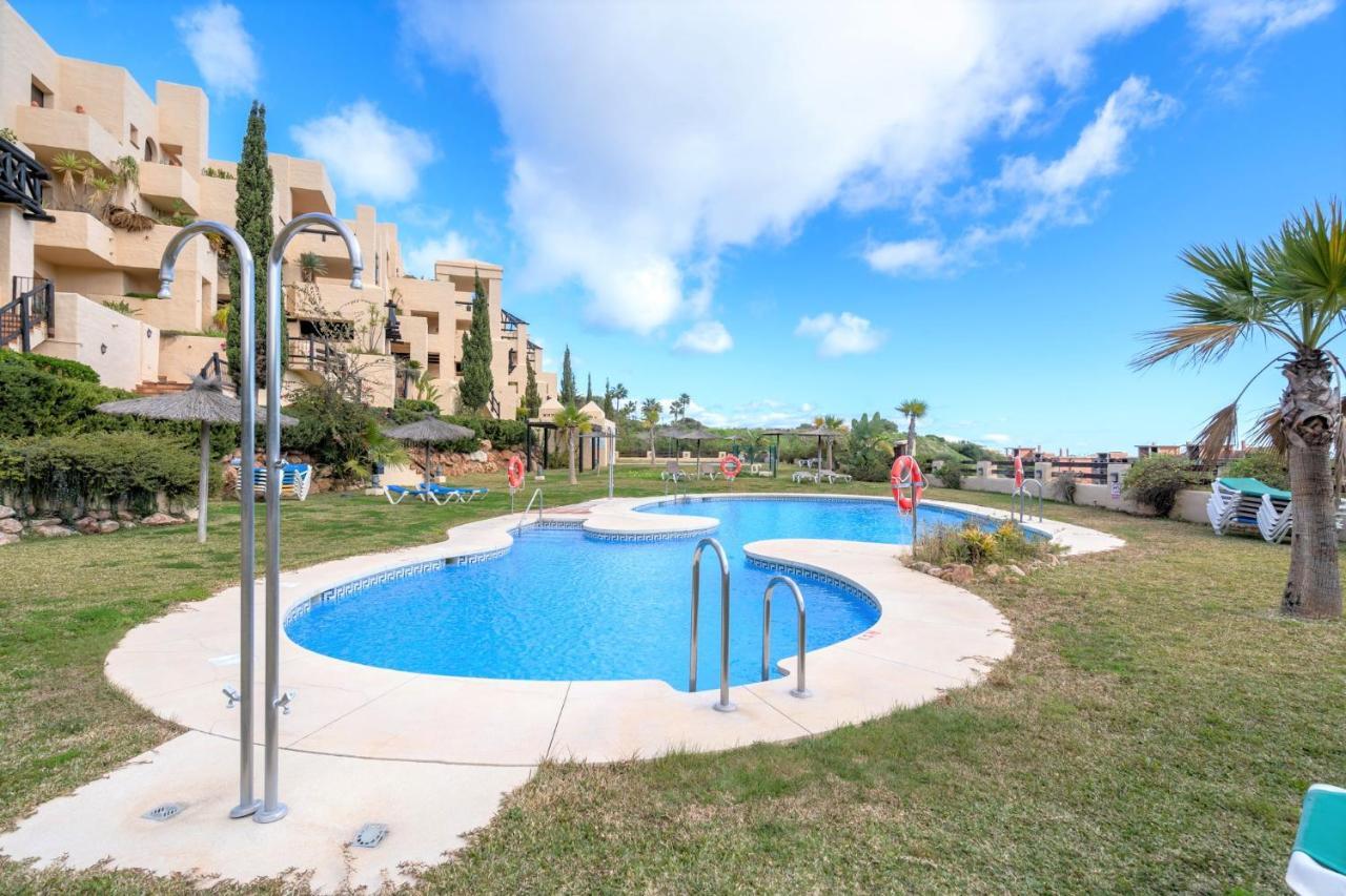 9 Penthouse With Amazing Sea Views, Close To Golf Manilva Duquesa 外观 照片